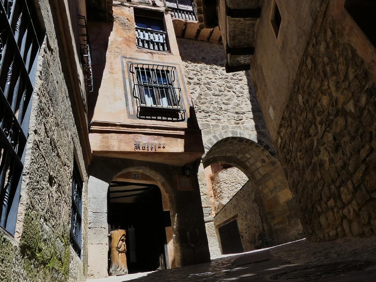 El Torreon Del Adarve Lägenhet Albarracín Exteriör bild