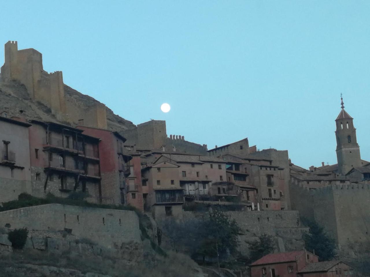 El Torreon Del Adarve Lägenhet Albarracín Exteriör bild